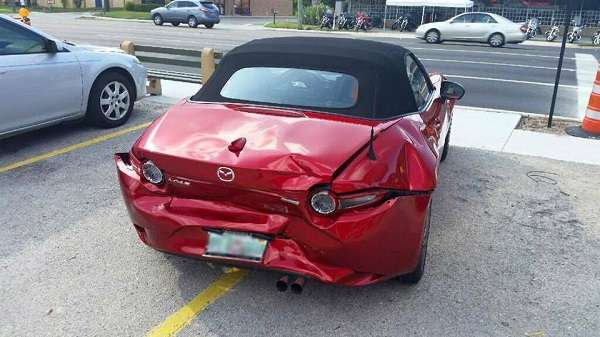 2016 Mazda MX-5 Miata crash
