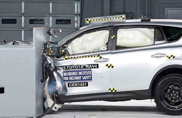 2015 Toyota RAV4 is a Top Safety Pick
