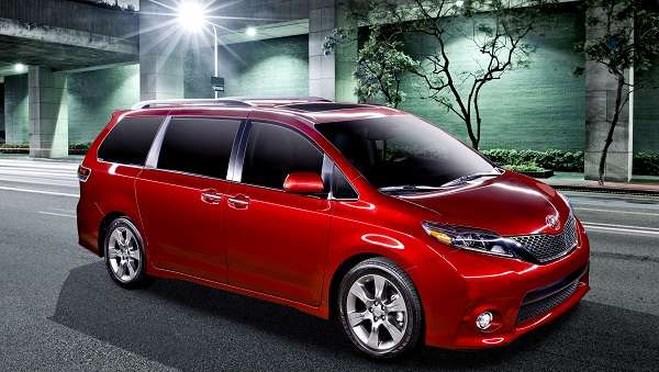 2015-2016 Toyota Sienna Awards List Is Long and Diverse