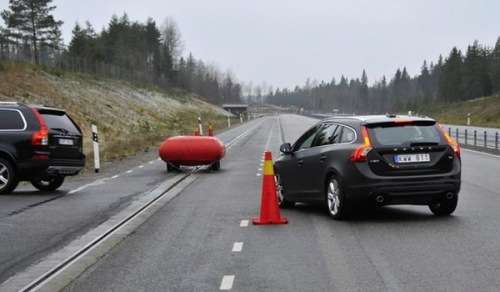 Volvo safety systems