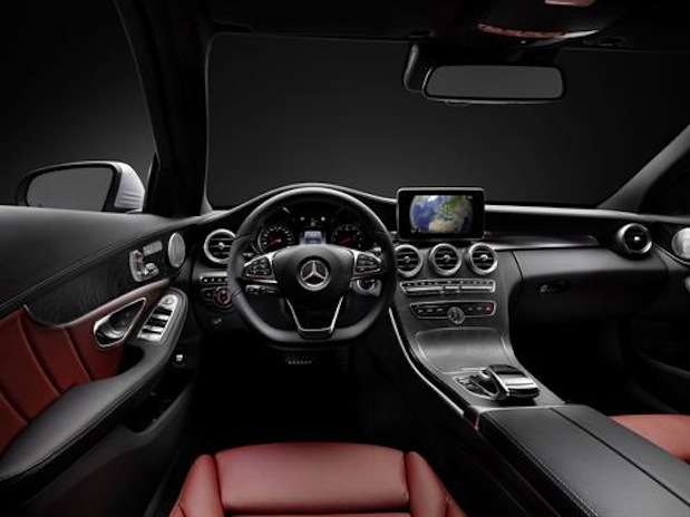 2015 Mercedes-Benz C-Class interior