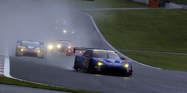 Subaru BRZ GT300 gets incredible win at rain-soaked Fuji Speedway [video]