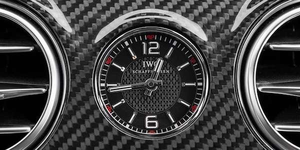 Three easy tips to help change the time on your Mercedes clock