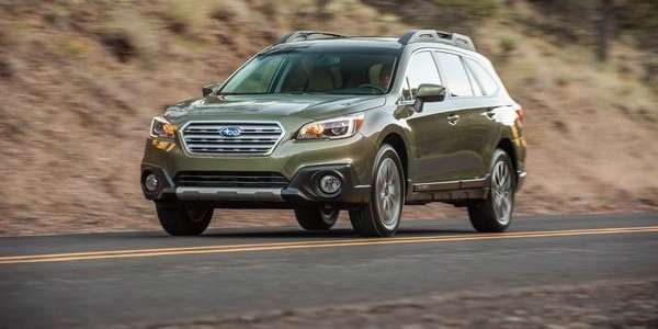 2015 Outback and Legacy features new effortless behind the wheel connectivity