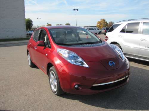 Nissan Leaf front view