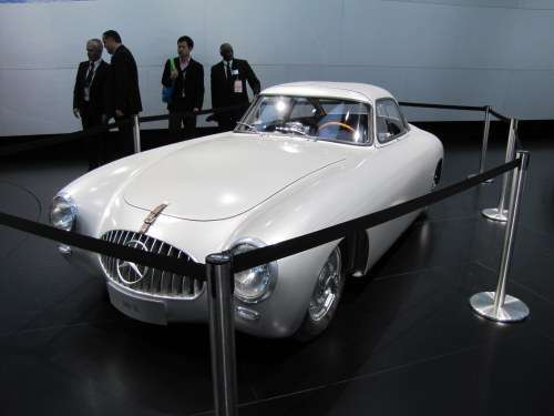 Flashback Display of Mercedes SL at NAIAS 2012