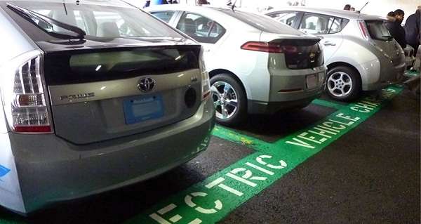 Electric Cars in Massachusetts