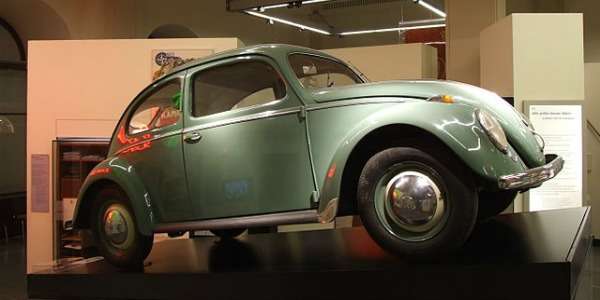 Deutsches Historisches Museum - VW Beetle
