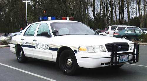 Ford Crown Victoria Police Interceptor in en:Olympia, WA c/o Bluedisk at en.wiki