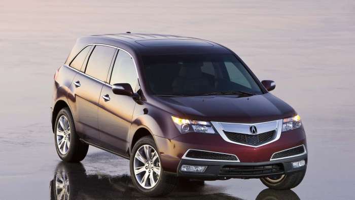 2013 Acura MDX image by Acura
