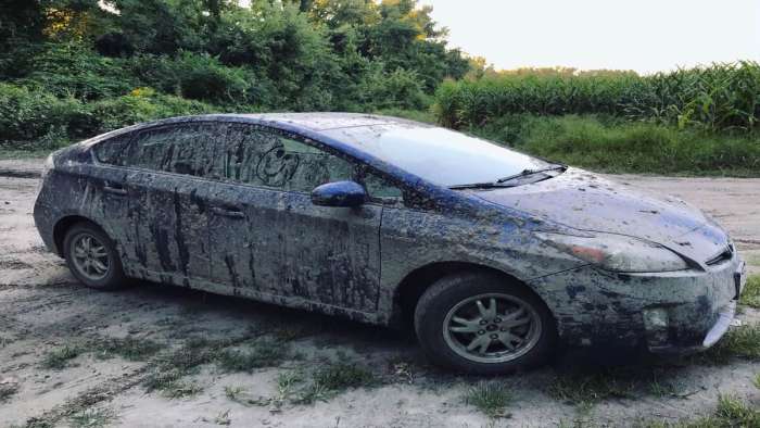 2013 Toyota Prius After going though mud