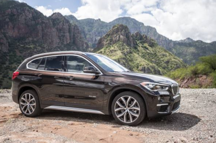 Review We Found Out How The 2017 Bmw X1 Outperforms The Competition Torque News