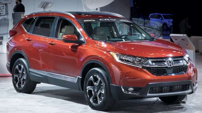 2019 Honda CR-V, best compact SUV, recalls, fuel tank recall, NHTSA 