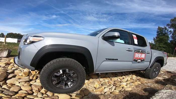 2019 Toyota Tacoma TRD Off-Road Tested