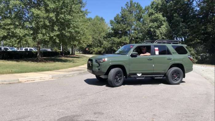 2020 Toyota 4Runner TRD Pro Army Green Profile Front End