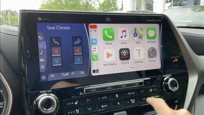 2020 Toyota Highlander Platinum 12.3-inch multimedia touch screen apple carplay android auto