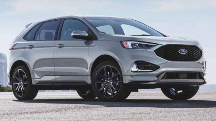 Ford Recalls 80,000 Edge Crossovers to Repair Backup Camera Issues