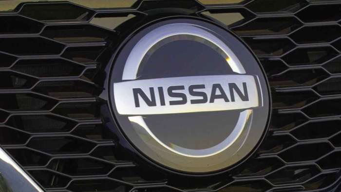 2021 Nissan Rogue Sport Grille