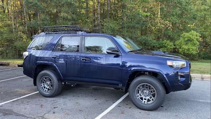 2021 Toyota 4Runner Venture Special Edition Nautical Blue profile view