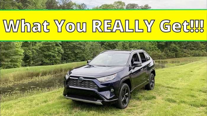 2021 Toyota RAV4 XSE Hybrid Blueprint front end and profile view
