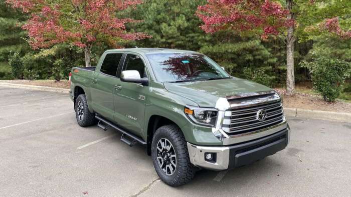2021 Toyota Tundra TRD Off-Road Army Green profile view front end
