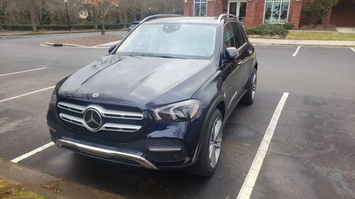 2022 Mercedes GLE 450 4MATIC front
