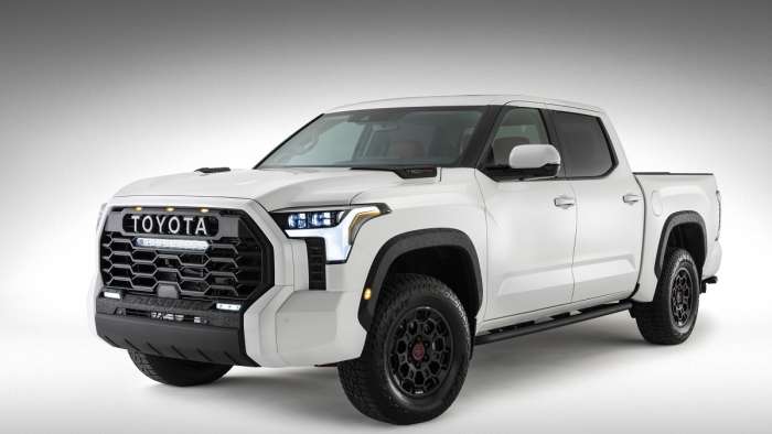 2022 Toyota Tundra TRD Pro White profile front end