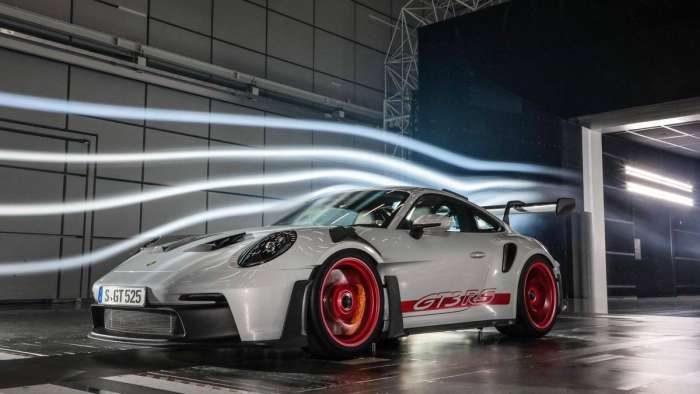 Image showing the new Porsche 911 GT3 RS in a wind tunnel