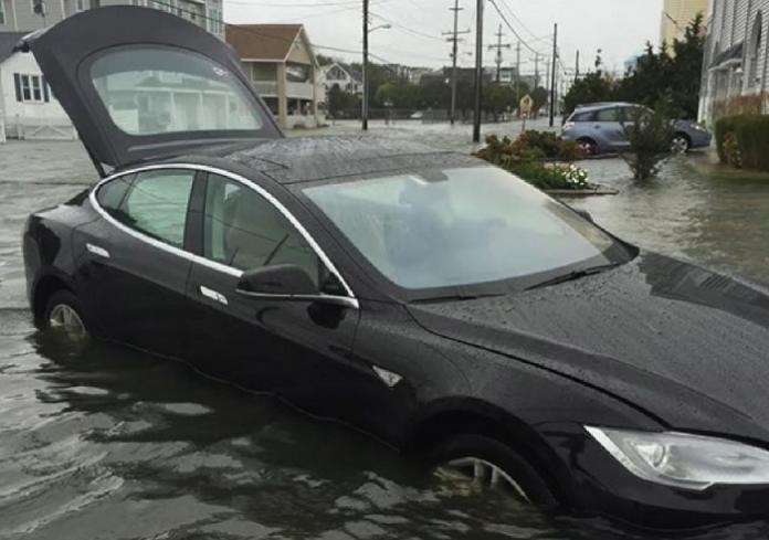 Flooded and Reubuilt Tesla Model S