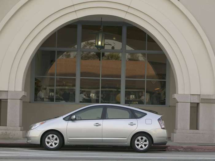Prius scores high on list of vehicles with most annual miles.