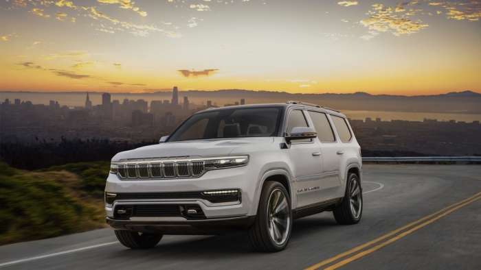 Jeep Unveils Grand Wagoneer Concept