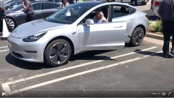 New Image of Tesla Model 3
