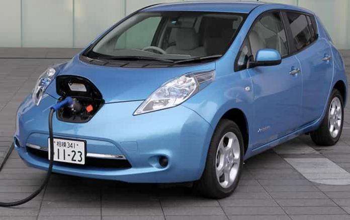 Nissan Leaf Charging