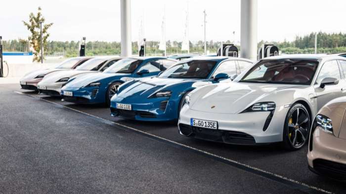 2022 Porsche Taycan Lineup