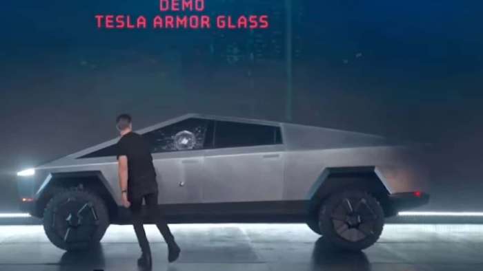 Tesla Cybertruck causes stock to fall