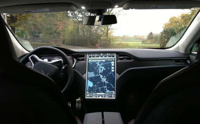 Tesla Model S GPS problem and fix