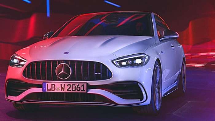 The New 2023 AMG C43 Comes With an Electric Twist