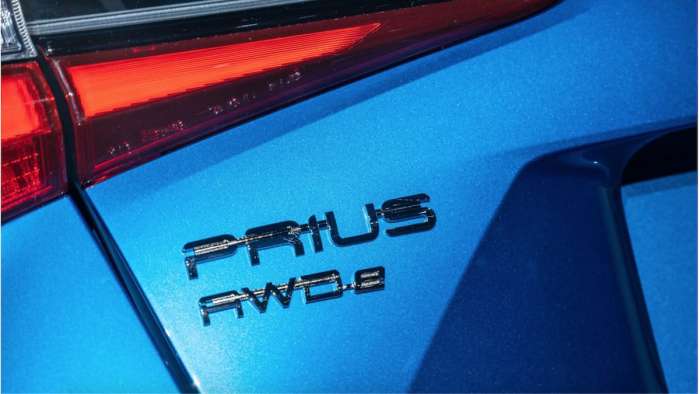 2019 Toyota Prius AWD-e 2019