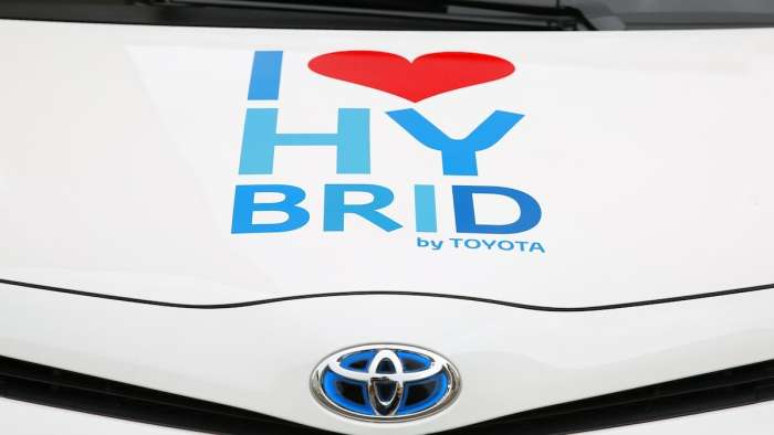 I love hybrid Toyota Prius 