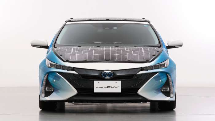 2019 Toyota Prius Solar Cells