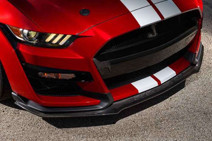 Shelby Mustang GT500 carbon fiber front