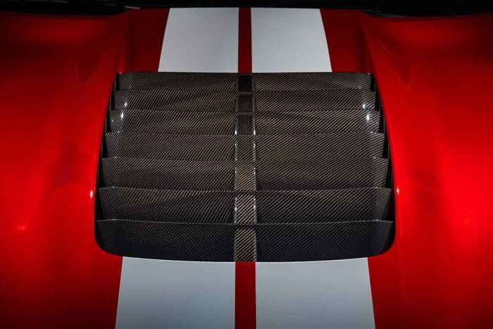 Ford Mustang Shelby Gt500 carbon fiber hood vent