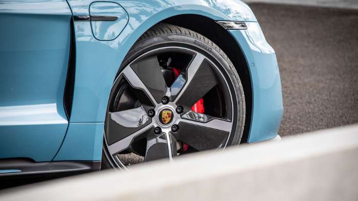 Pirelli Elect Tire For Porsche Taycan 