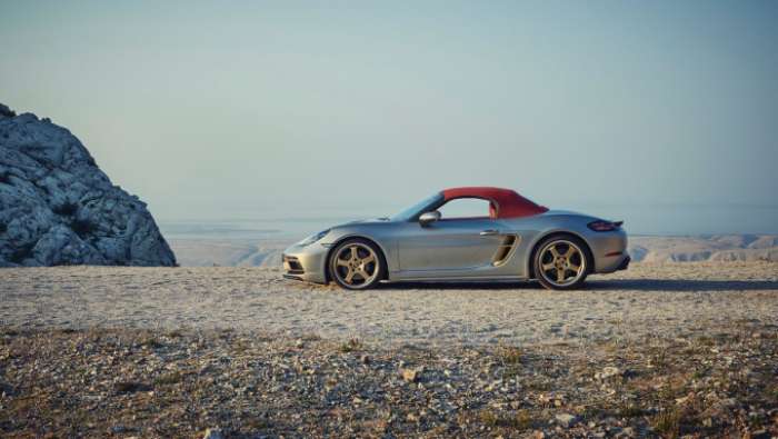Porsche Boxster 25