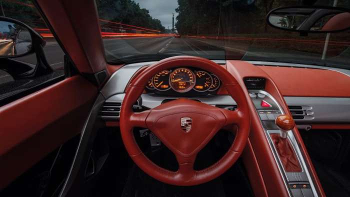 Carrera GT Interior