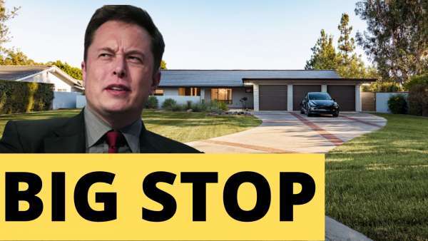 Something Is Happening With Tesla's Solar Roofs as It Stops New Schedulings