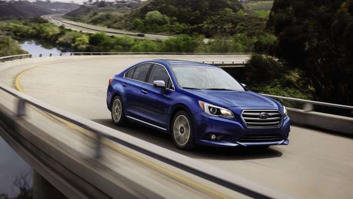 Subaru Legacy, features, fuel mileage, pricing