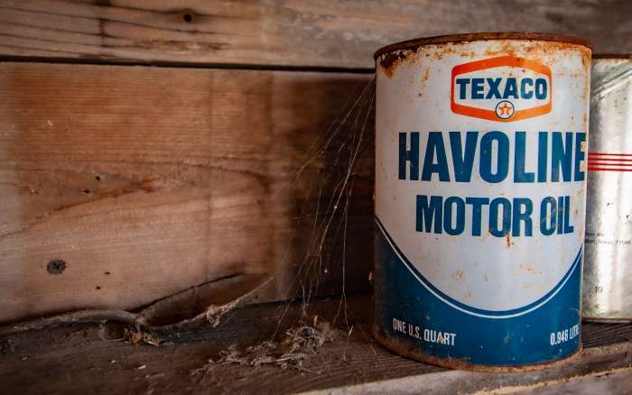 vintage texaco oil can