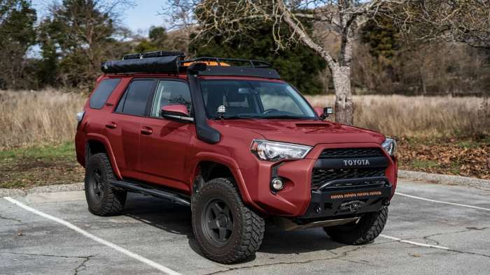 Toyota 4Runner TRD Pro Brick Red front end