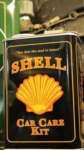 Shell_Vintage_Oil_Can